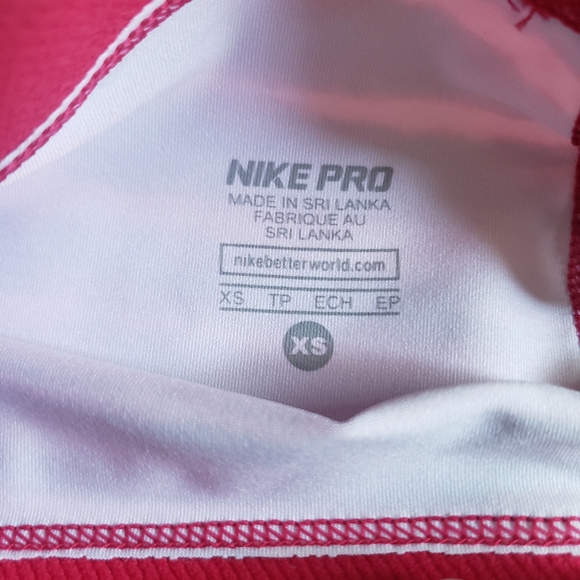 NWT Nike Dri-Fit Workout Capri Pants - Picture 4 of 7